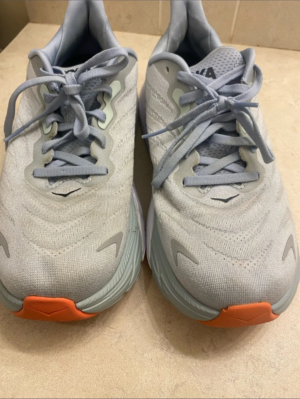 Hoka One Arahi 6 Womens 9 EUC - Picture 9 of 9